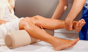 Rub the legs from varicose veins